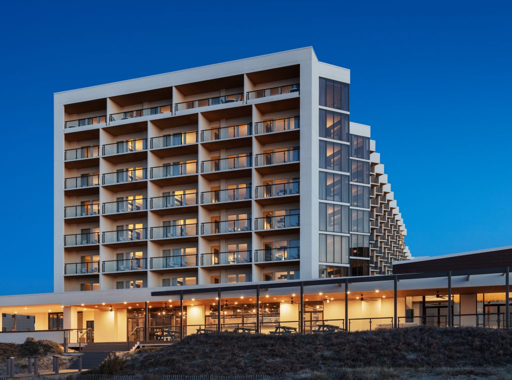 Delta Hotels by Marriott, Virginia Beach Bayfront Suites